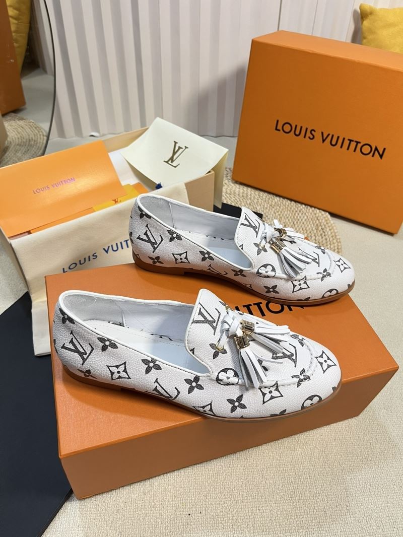 Louis Vuitton Low Shoes